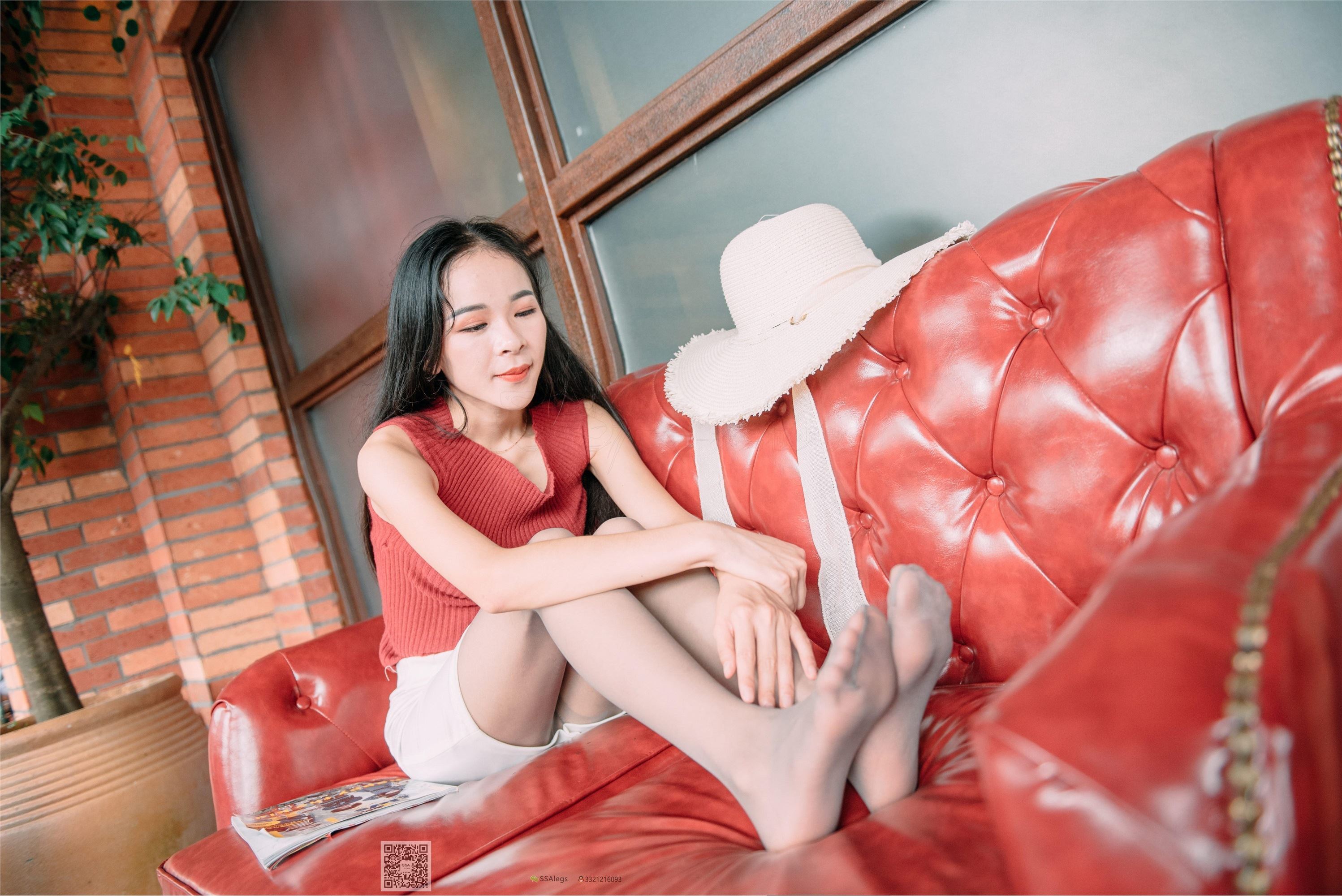 SSA丝社 NO.007 nono 街拍灰丝特辑